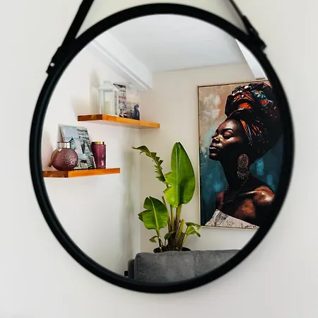 Green Room * Marathopoli